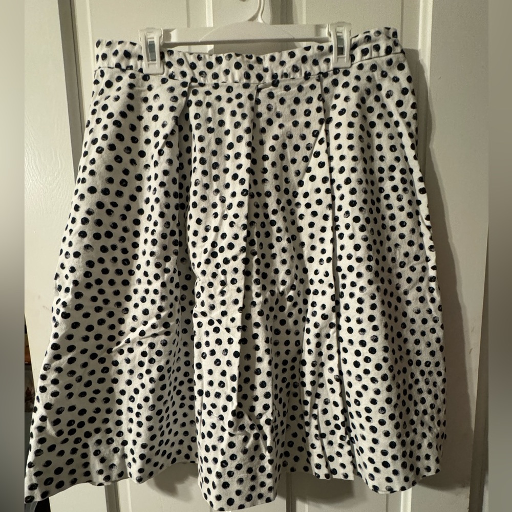 Black and White Polka Dot pleaded skirt size 16